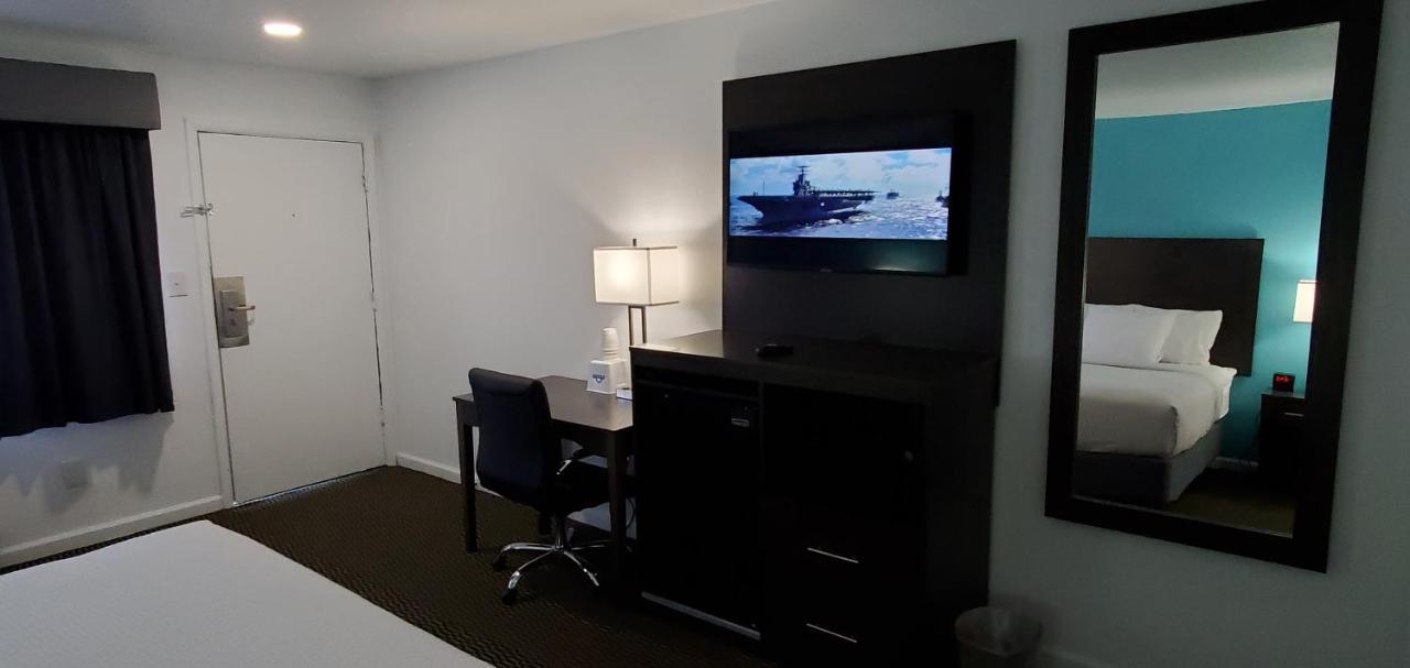 Travelodge By Wyndham Livonia Canton Novi Detroit Area Eksteriør bilde