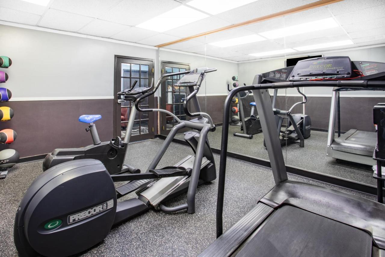 Travelodge By Wyndham Livonia Canton Novi Detroit Area Eksteriør bilde